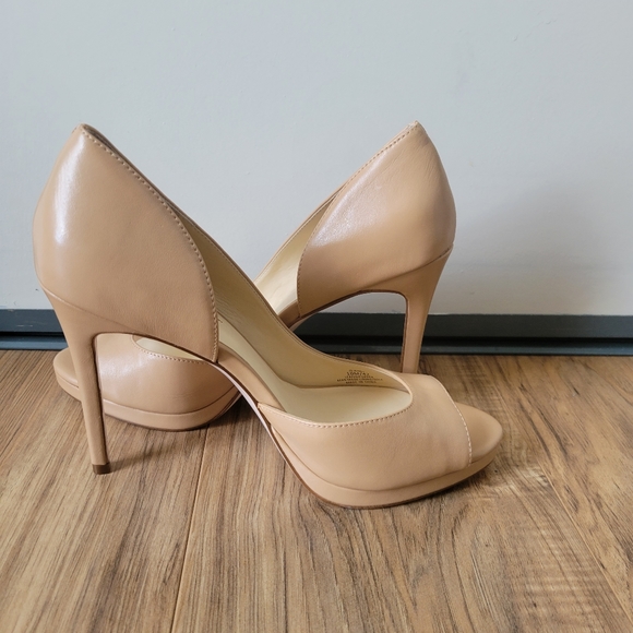 "Brand New" Jessica Simpson D'orsay Beige Leather Pump Size 10 - Picture 7 of 10